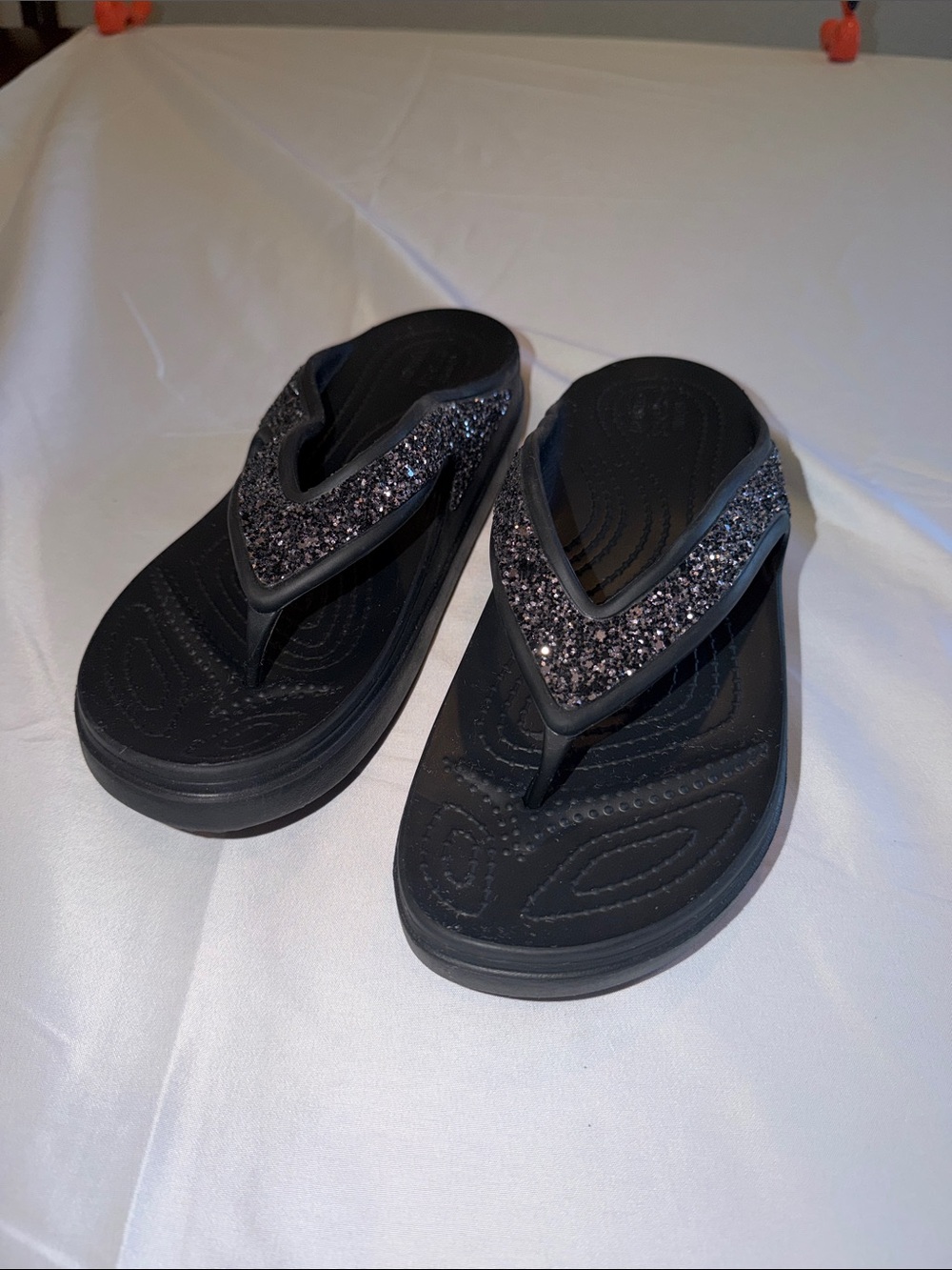 Crocs Sloane Glitter Women's Sandals Black Sparkle Flip Flop Platform Beach EUC